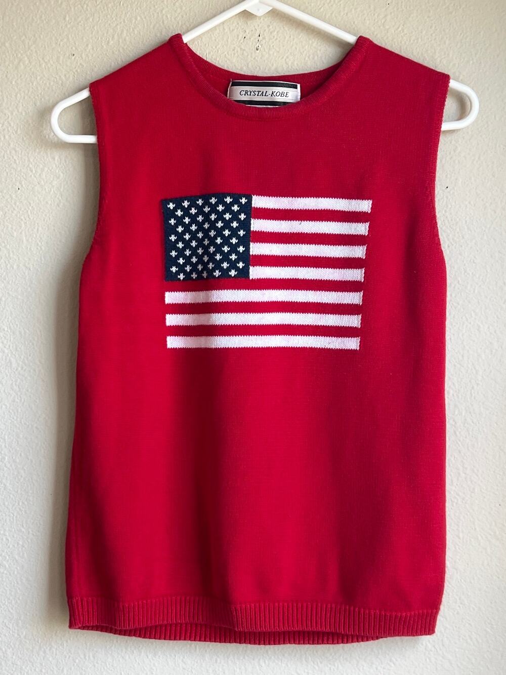 Crystal Kobe Red American Flag Knit Sleevester Vest Top Medium USA Americana